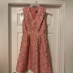 Adriana Papell Dress Size 6 Pink 💕